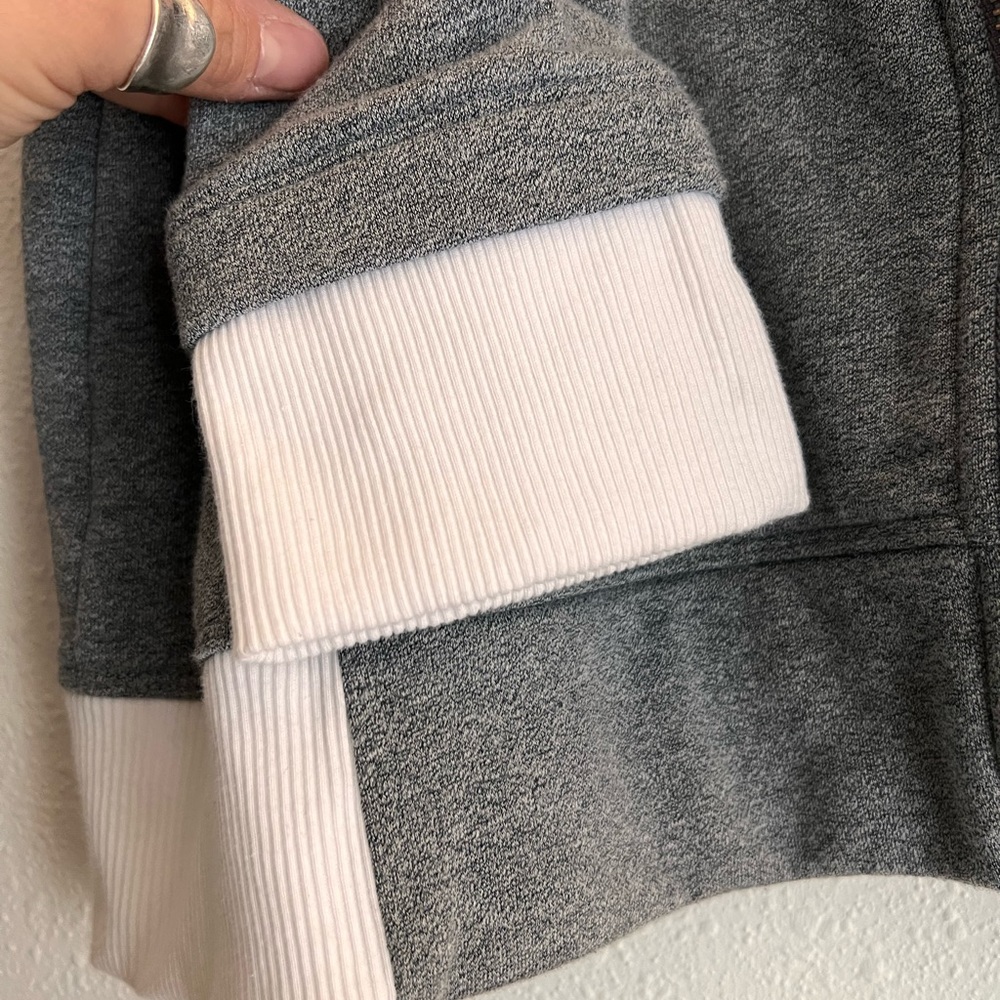 Under Armour Zip Up Sweatshirt - Picture 8 of 8